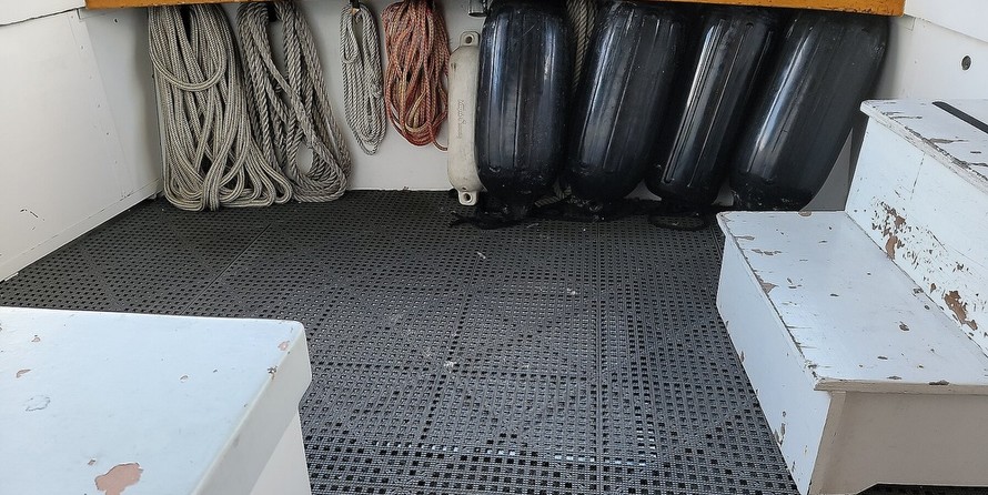 Santa Barbara Boat Builders 39