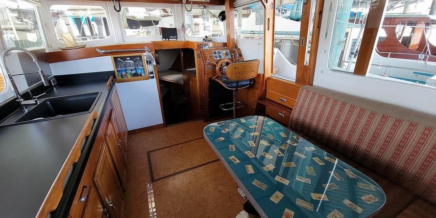 Santa Barbara Boat Builders 39