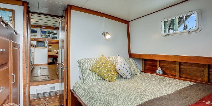Santa Barbara Boat Builders 39