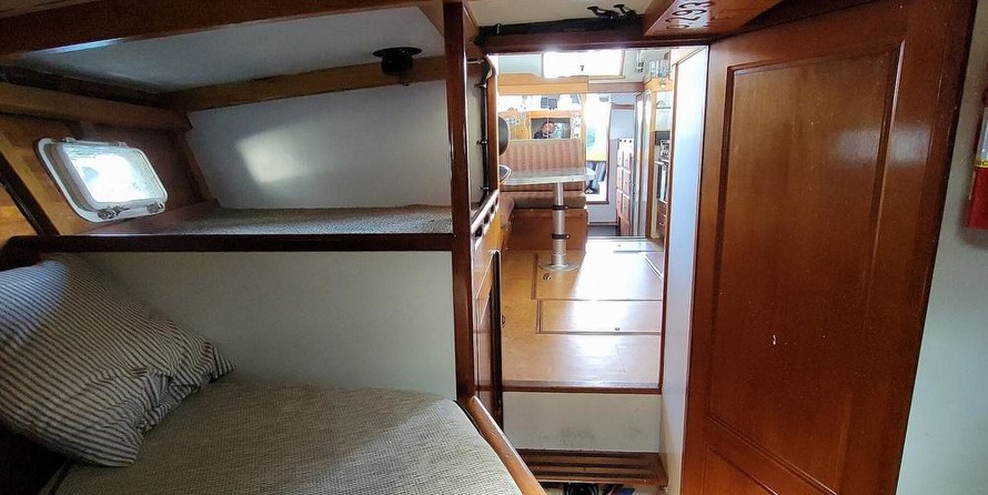 Santa Barbara Boat Builders 39