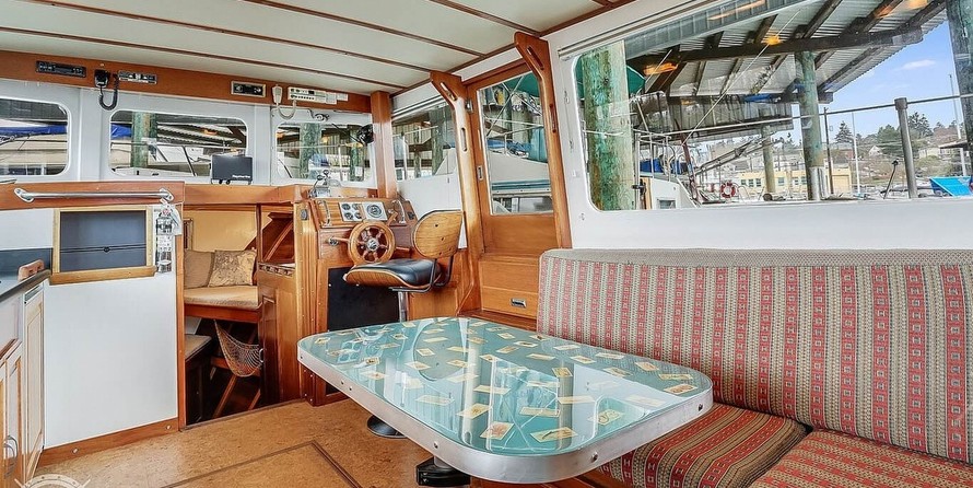 Santa Barbara Boat Builders 39