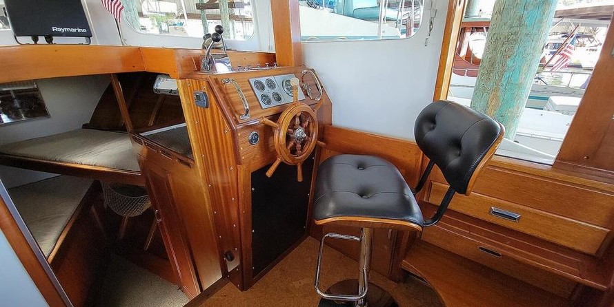 Santa Barbara Boat Builders 39
