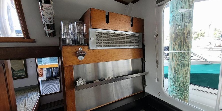 Santa Barbara Boat Builders 39