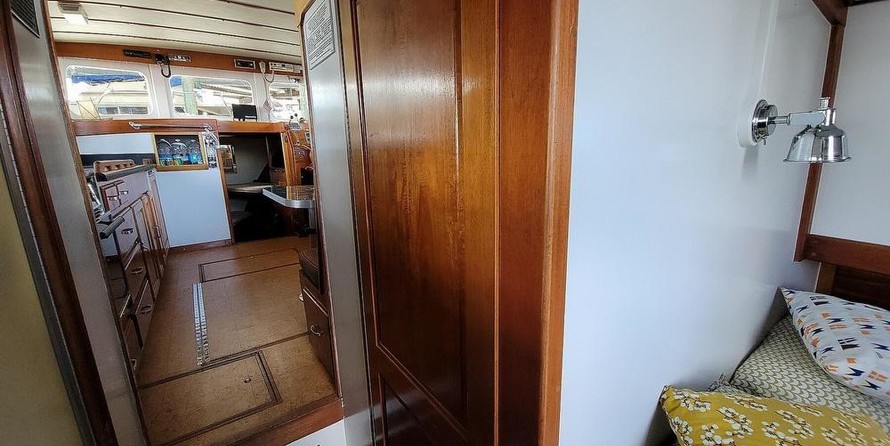 Santa Barbara Boat Builders 39