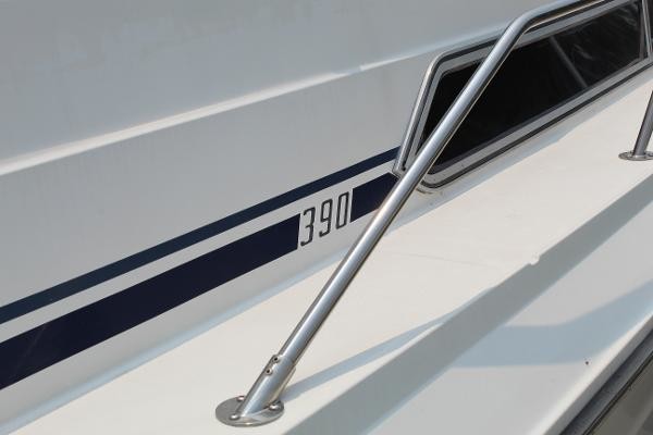 Sea Ray 390 Sundancer