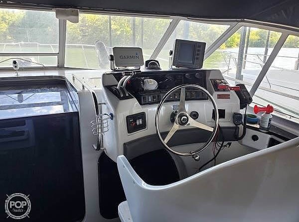 Trojan 11 Meter Express 370