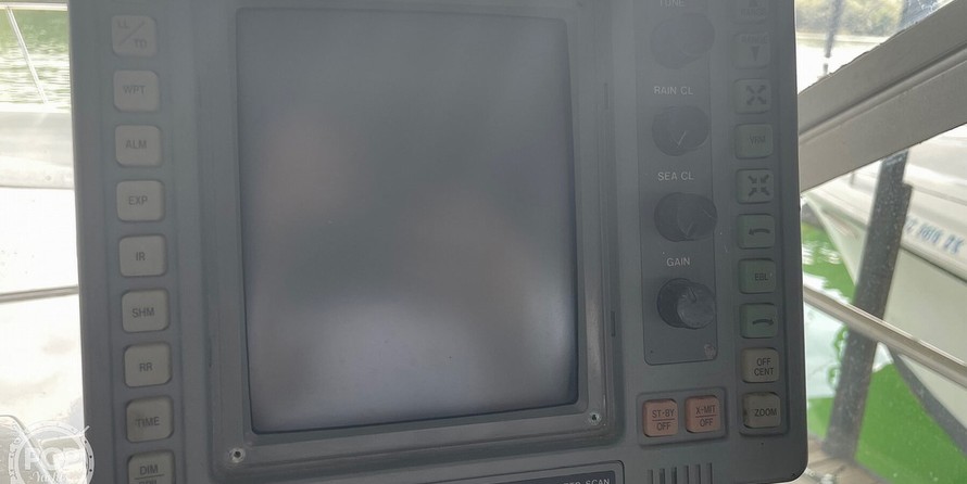 Trojan 11 Meter Express 370