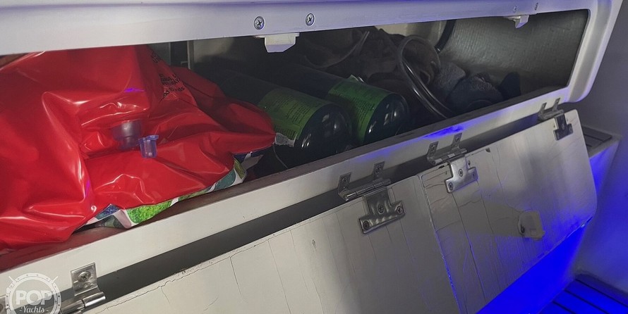 Trojan 11 Meter Express 370