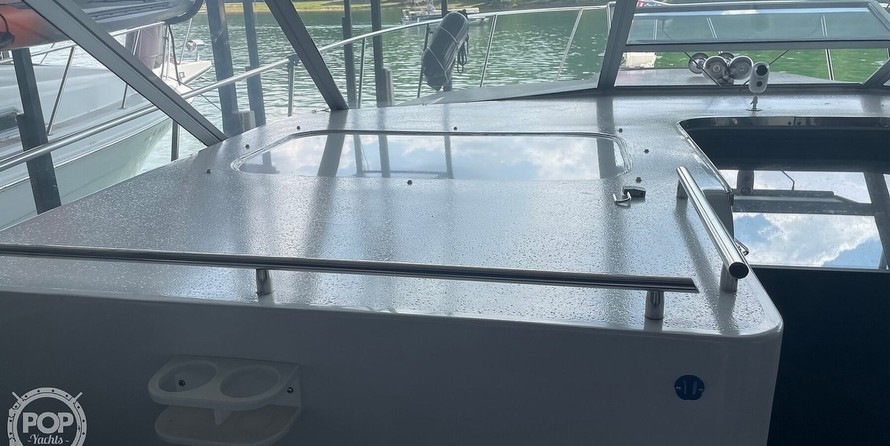 Trojan 11 Meter Express 370