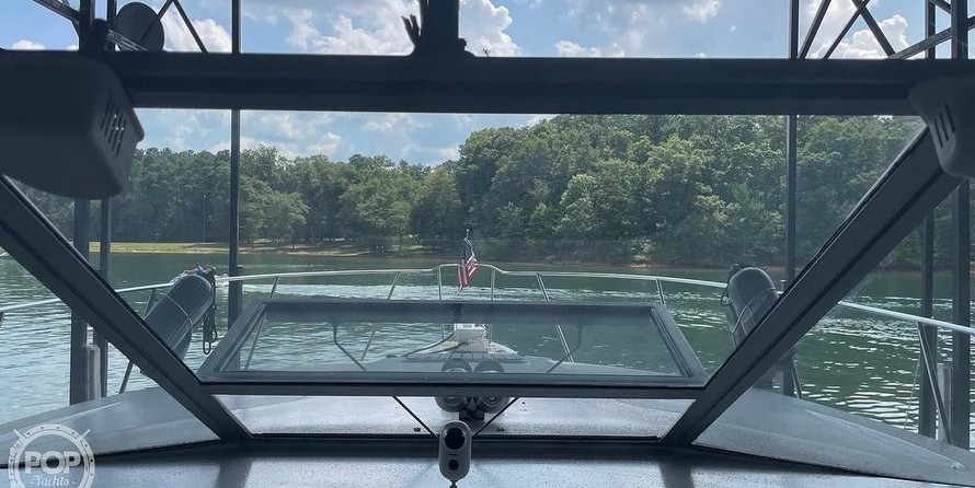 Trojan 11 Meter Express 370