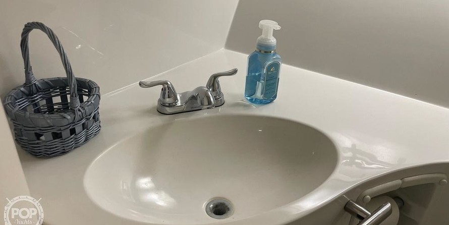 Trojan 11 Meter Express 370