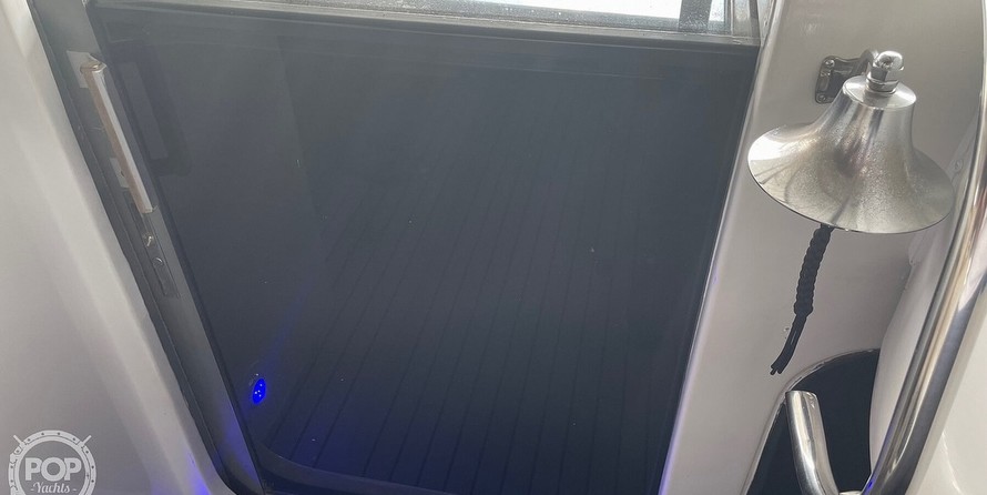 Trojan 11 Meter Express 370