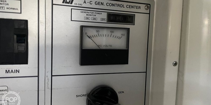 Trojan 11 Meter Express 370