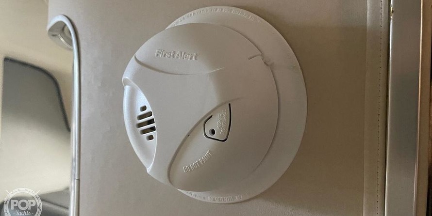 Trojan 11 Meter Express 370