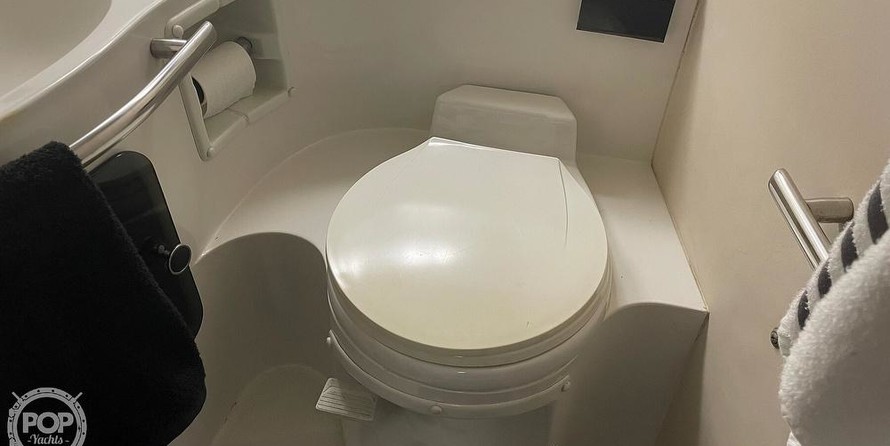 Trojan 11 Meter Express 370