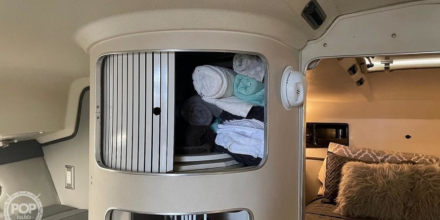 Trojan 11 Meter Express 370