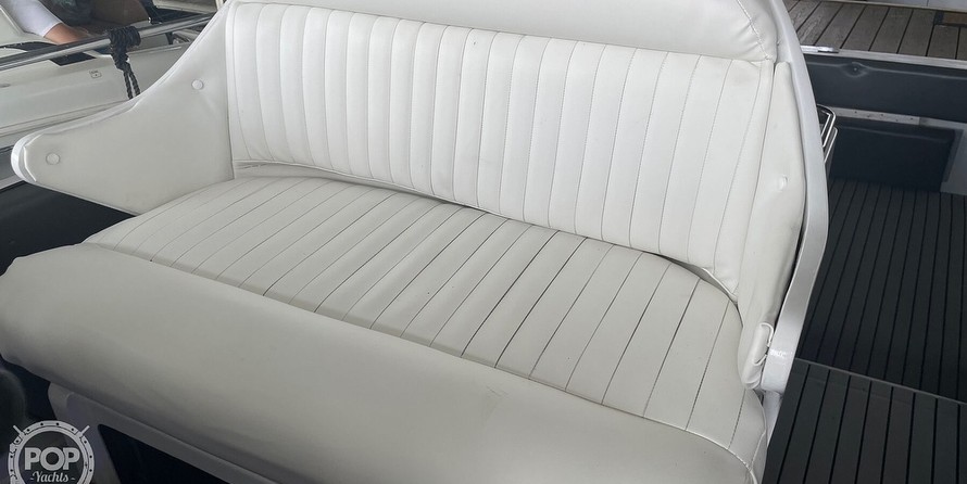 Trojan 11 Meter Express 370