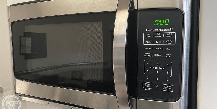 Trojan 11 Meter Express 370