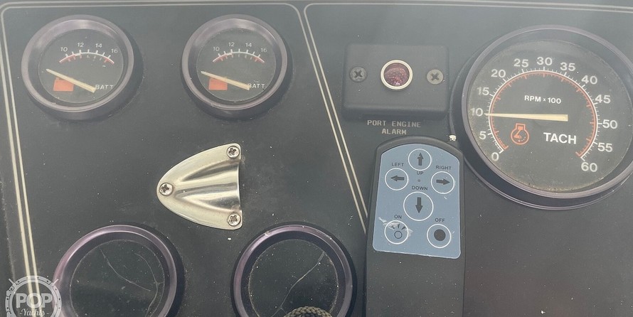 Trojan 11 Meter Express 370