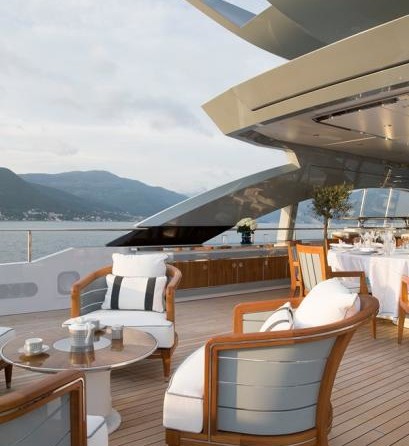 Heesen Galactica Super Nova