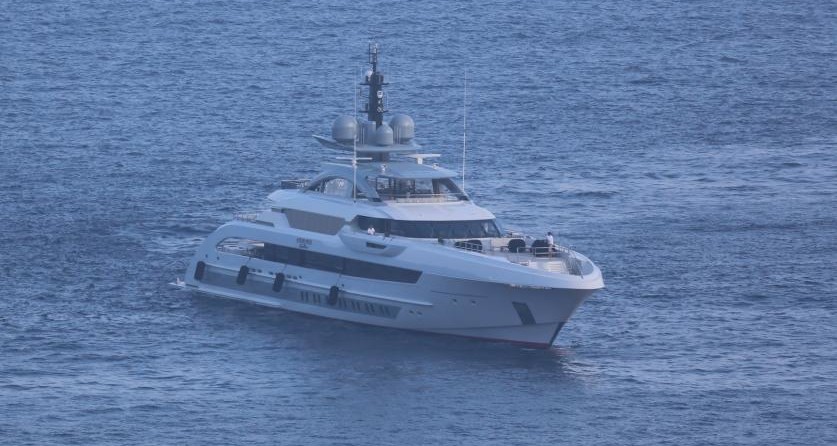 Heesen Galactica Super Nova