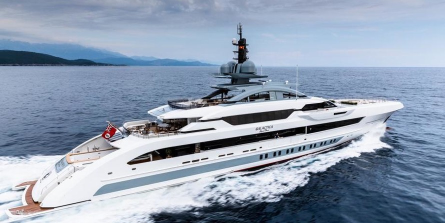 Heesen Galactica Super Nova