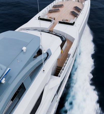 Heesen Galactica Super Nova