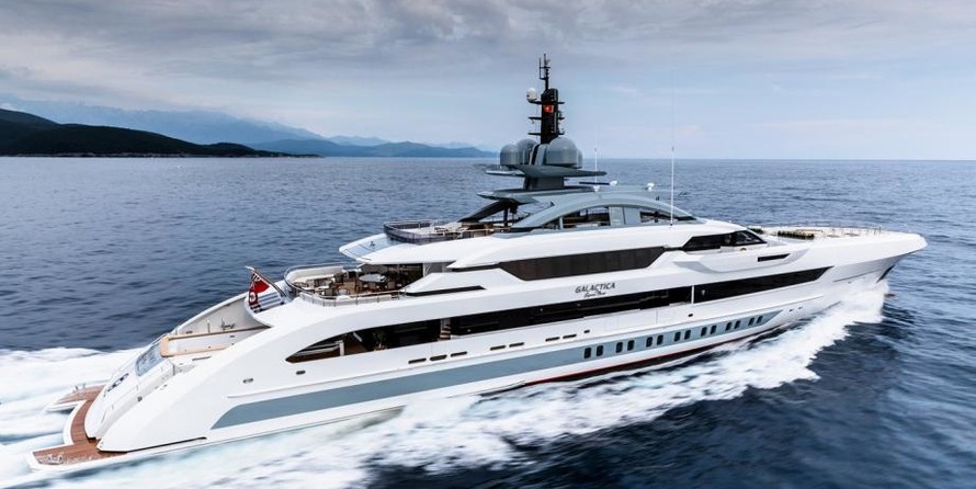 Heesen Galactica Super Nova