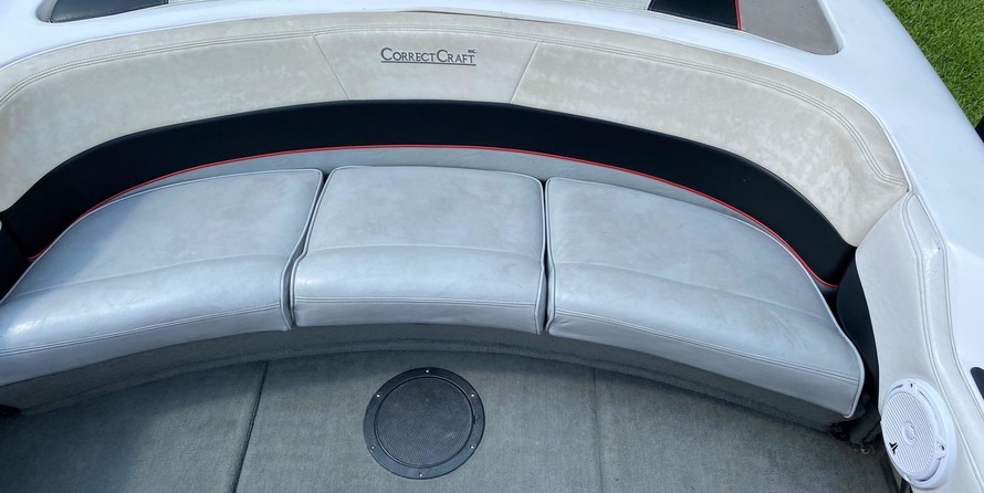 Correct craft air nautique 226 team