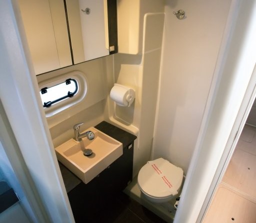 Bali catamarans 4.0 lounge