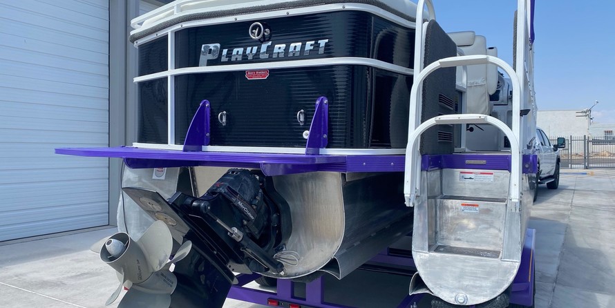 PlayCraft Tritoon 2700