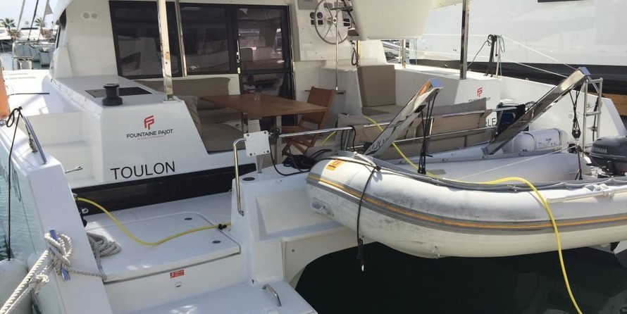 Fountaine Pajot Lucia 40
