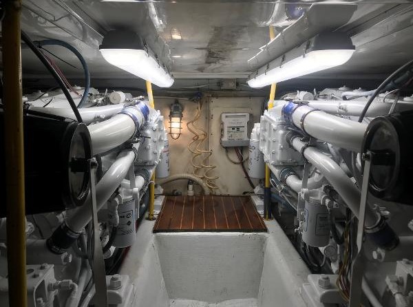 Ocean yachts 48 super sport