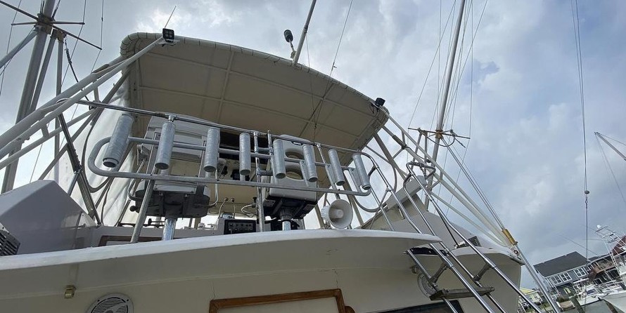 Hatteras 46CB