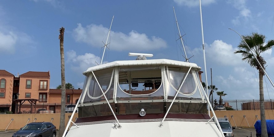 Hatteras 46CB