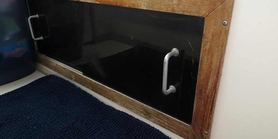 Sea ray 390 express cruiser