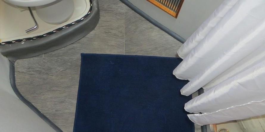 Sea ray 390 express cruiser