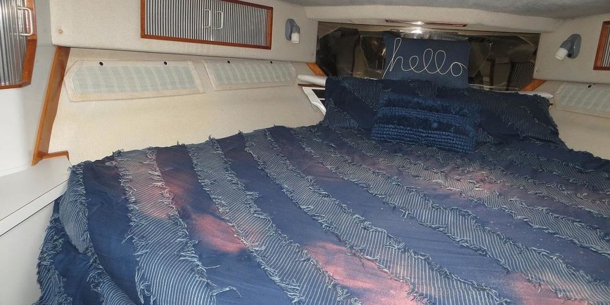 Sea ray 390 express cruiser