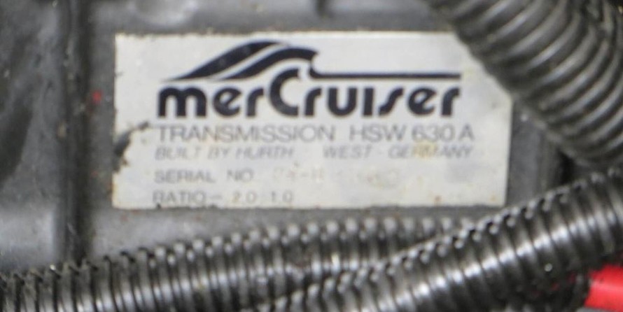 Sea ray 390 express cruiser