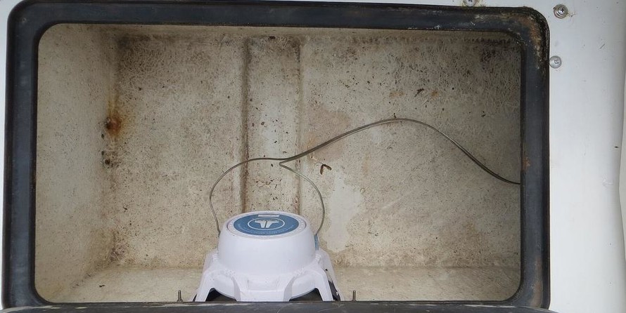 Sea ray 390 express cruiser