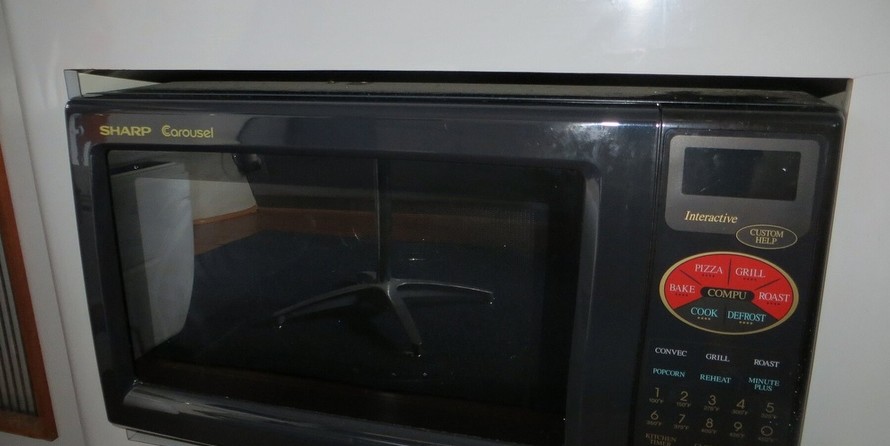 Sea ray 390 express cruiser