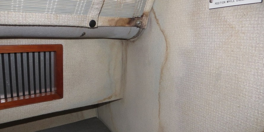 Sea ray 390 express cruiser