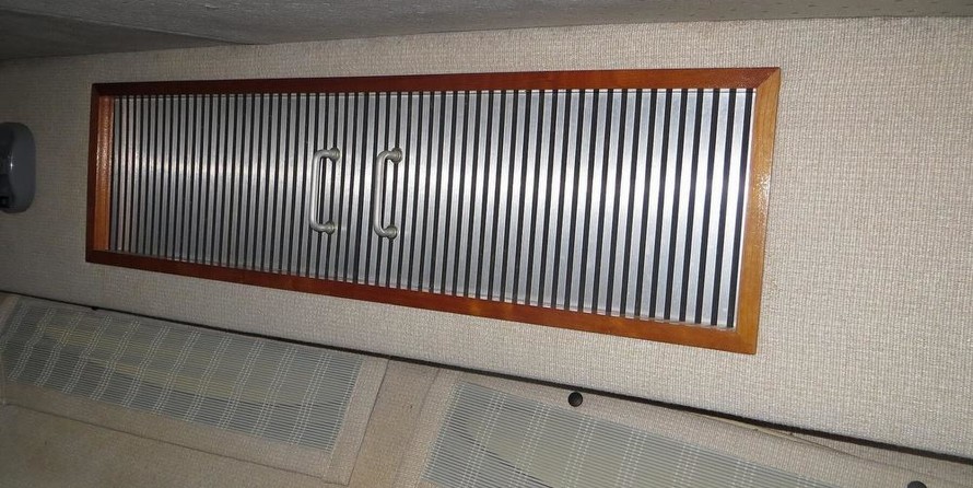 Sea ray 390 express cruiser