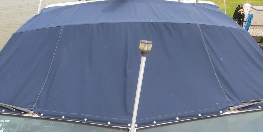 Sea ray 390 express cruiser