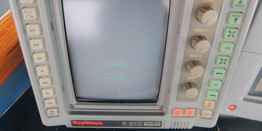 Sea ray 390 express cruiser