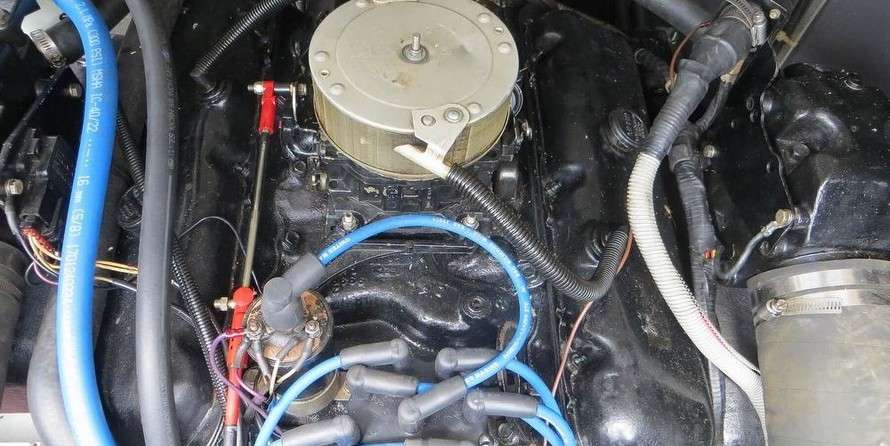 Sea ray 390 express cruiser