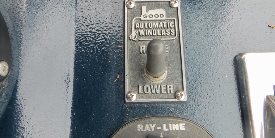 Sea ray 390 express cruiser