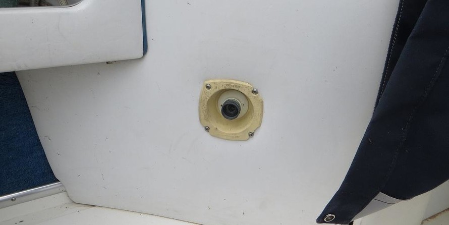 Sea ray 390 express cruiser