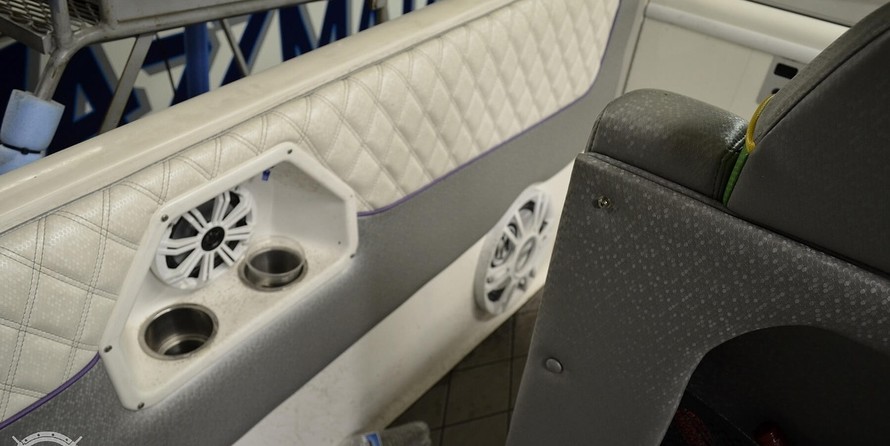 Ocean Express 38' Starship