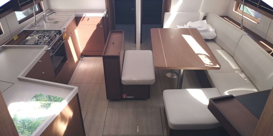 Beneteau Oceanis 46.1